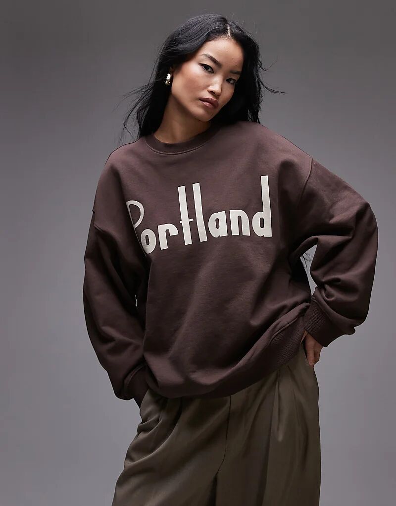 

Графический свитшот Portland oversize коричневого цвета Topshop