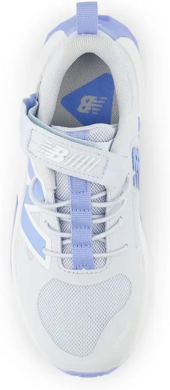 Детские кроссовки New Balance FuelCell Play V1 с застежкой-липучкой, сине-белый — фото 4