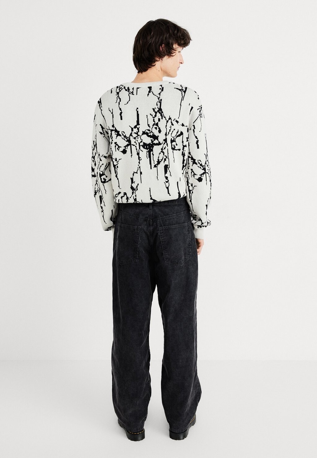 

Брюки ASTRO LOOSE BAGGY Weekday, черный
