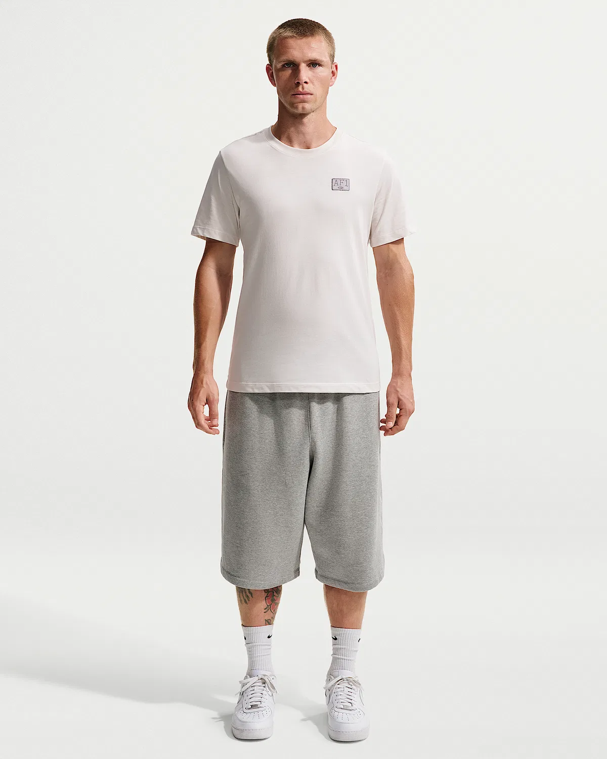 Футболка Nike Sportswear, Phantom — фото 4