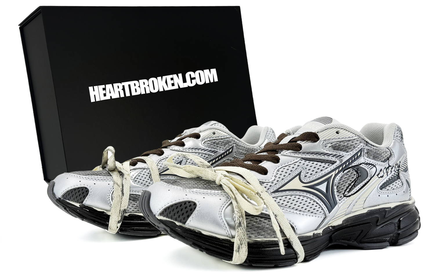 

Speed Cushioning, Wear Resistant низкие кроссовки для бега на длинные дистанции, спринта и повседневной носки Unisex Mizuno, светло-серый