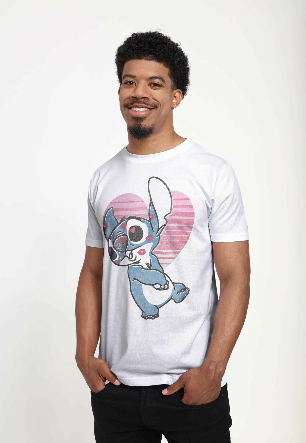 

Футболка с принтом Lilo & Stitch Kissy Faced Unisex Disney, белая