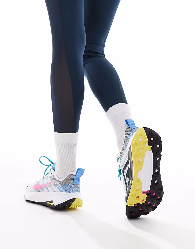 Кроссовки Nike Running ReactX Wildhorse белого и синего цветов — фото 3