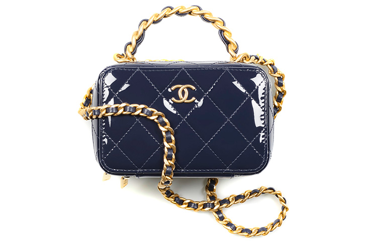 

CHANEL Лакированная косметичка из телячьей кожи Лакированная сумка через плечо из телячьей кожи Лакированная кроссбоди из телячьей кожи Лакированная женская сумка из телячьей кожи синего цвета