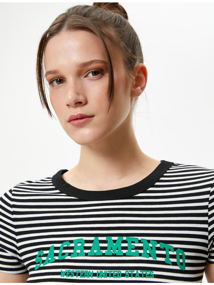 

Футболка KOTON T shirt, цвет schwarz gestreift