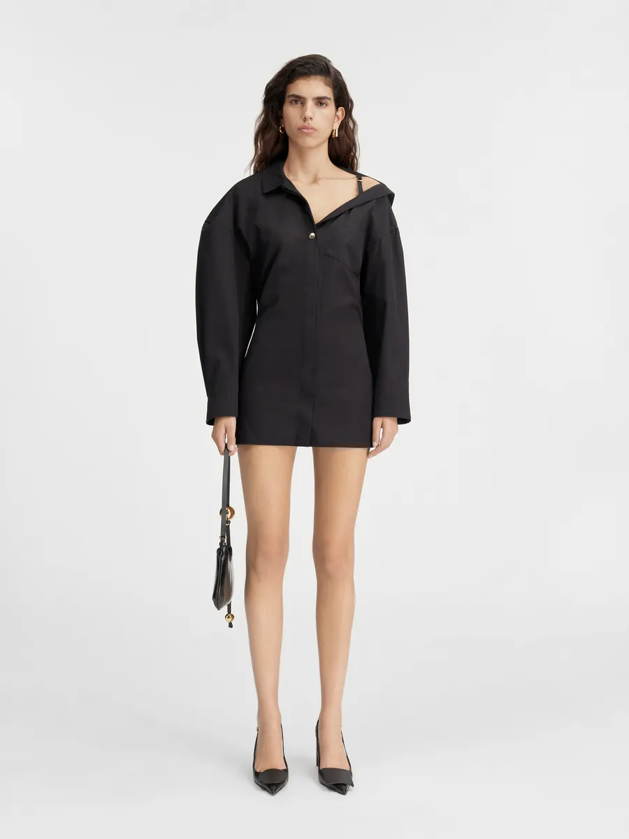 

Асимметричное платье-рубашка мини Jacquemus, черный