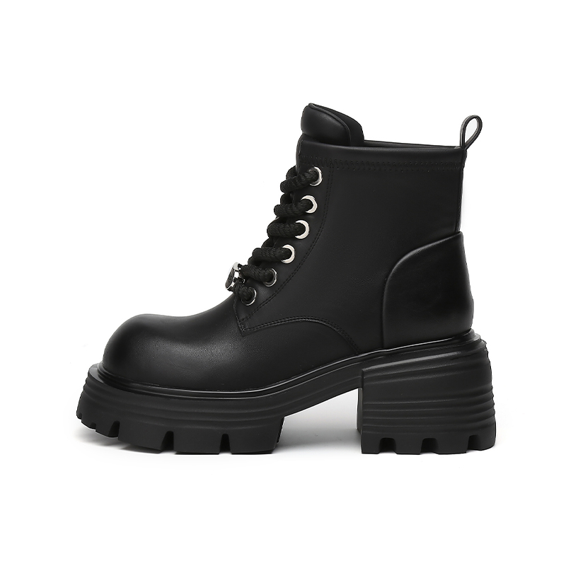 

Ботинки DAPHNE Martin Boots Women's