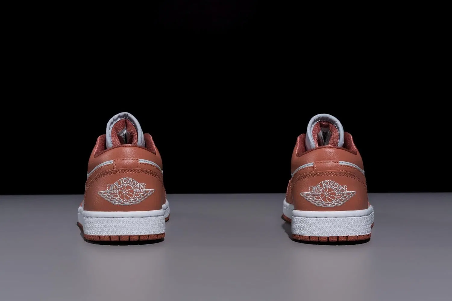 Мужские кроссовки Nike Air Vapormax Plus, оранжевый/небесно-голубой — фото 3