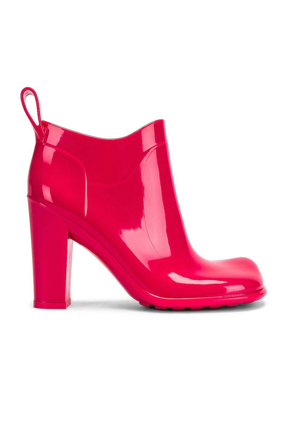 Резиновые ботильоны Bottega Veneta, цвет Lollipop