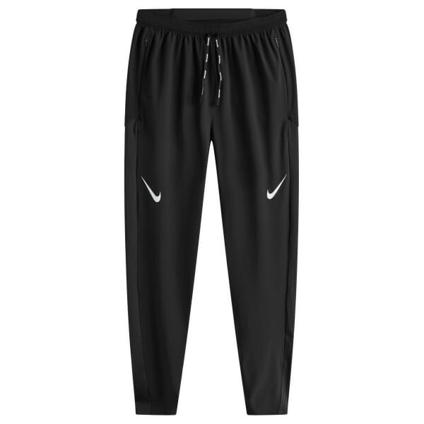 

Брюки Aeroswift Nike, черный