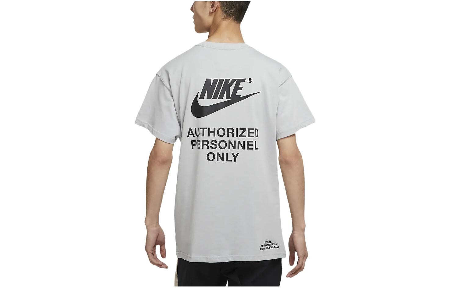 

Футболка мужская серая Nike, серый