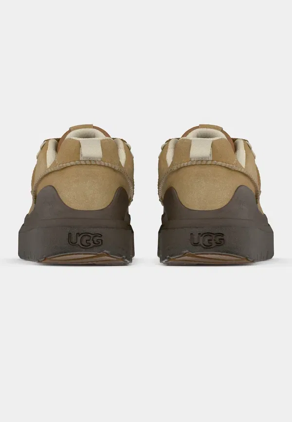 Кроссовки Ugg Heritage Utility Knoll, цвет каштановый/темная земля — фото 4
