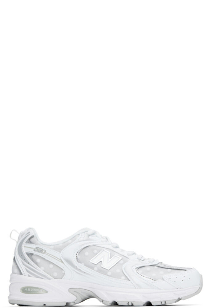 

Кроссовки 530 серебристо-белого цвета New Balance