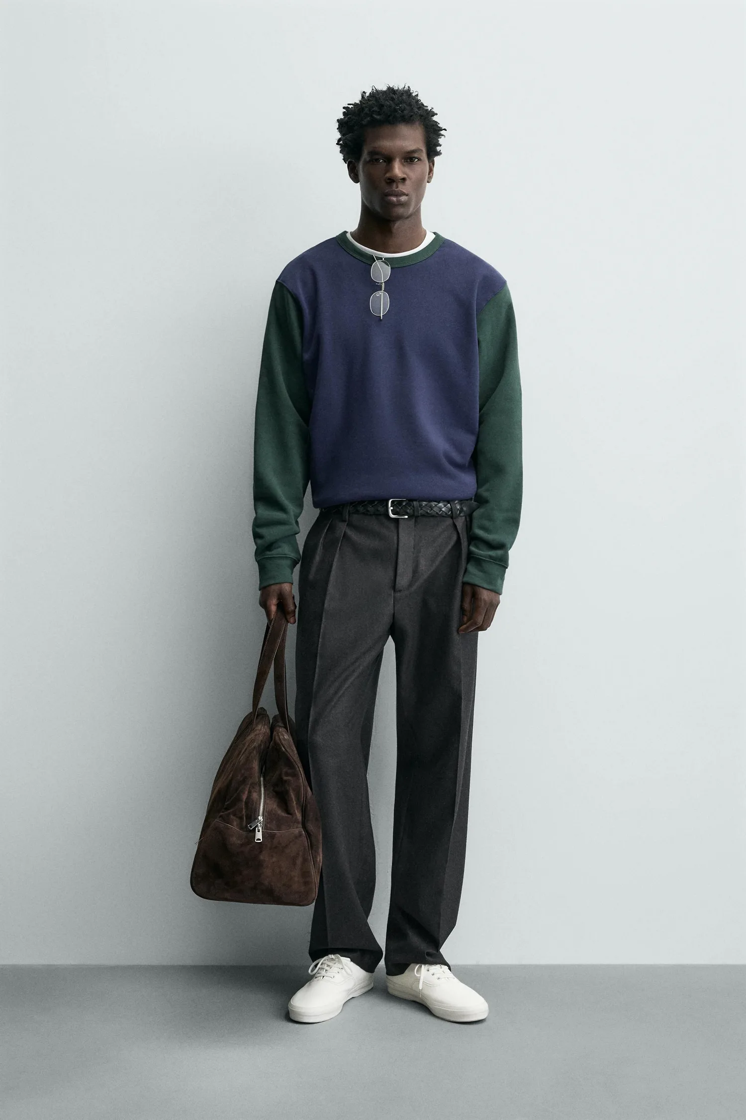 Толстовка с круглым вырезом и цветовыми блоками Zara, черный/зеленый