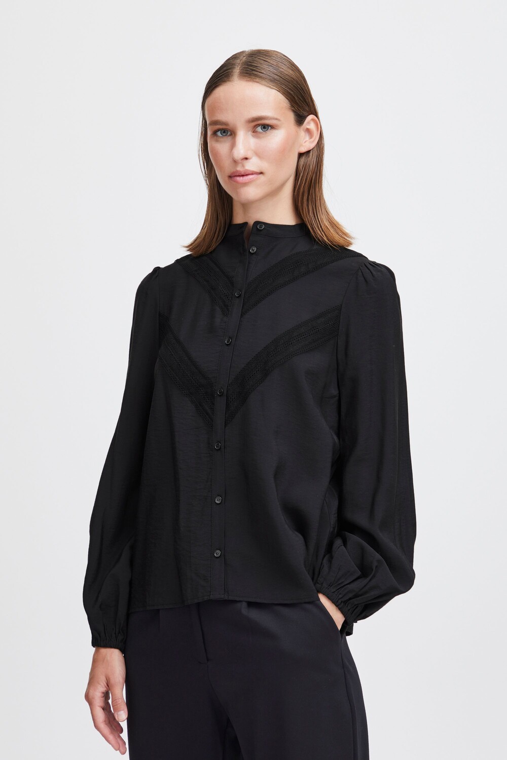 

Блуза b.young Langarm BYILANO LACE SHIRT, черный