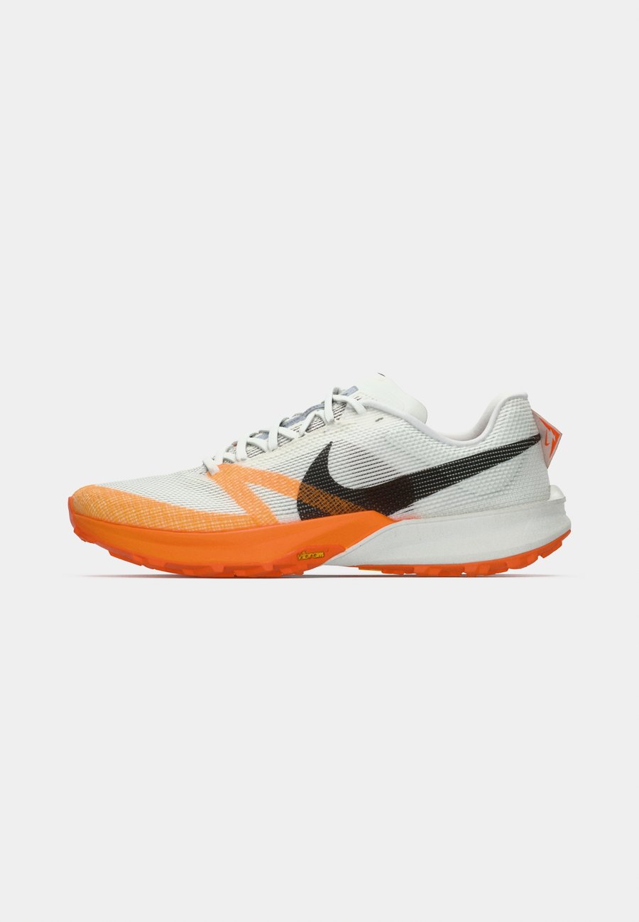 Кроссовки Nike Performance TERRA KIGER 10, White/Black/Photon Dust/Total Orange/Safety Orange/Vivid Purple/White — фото 2