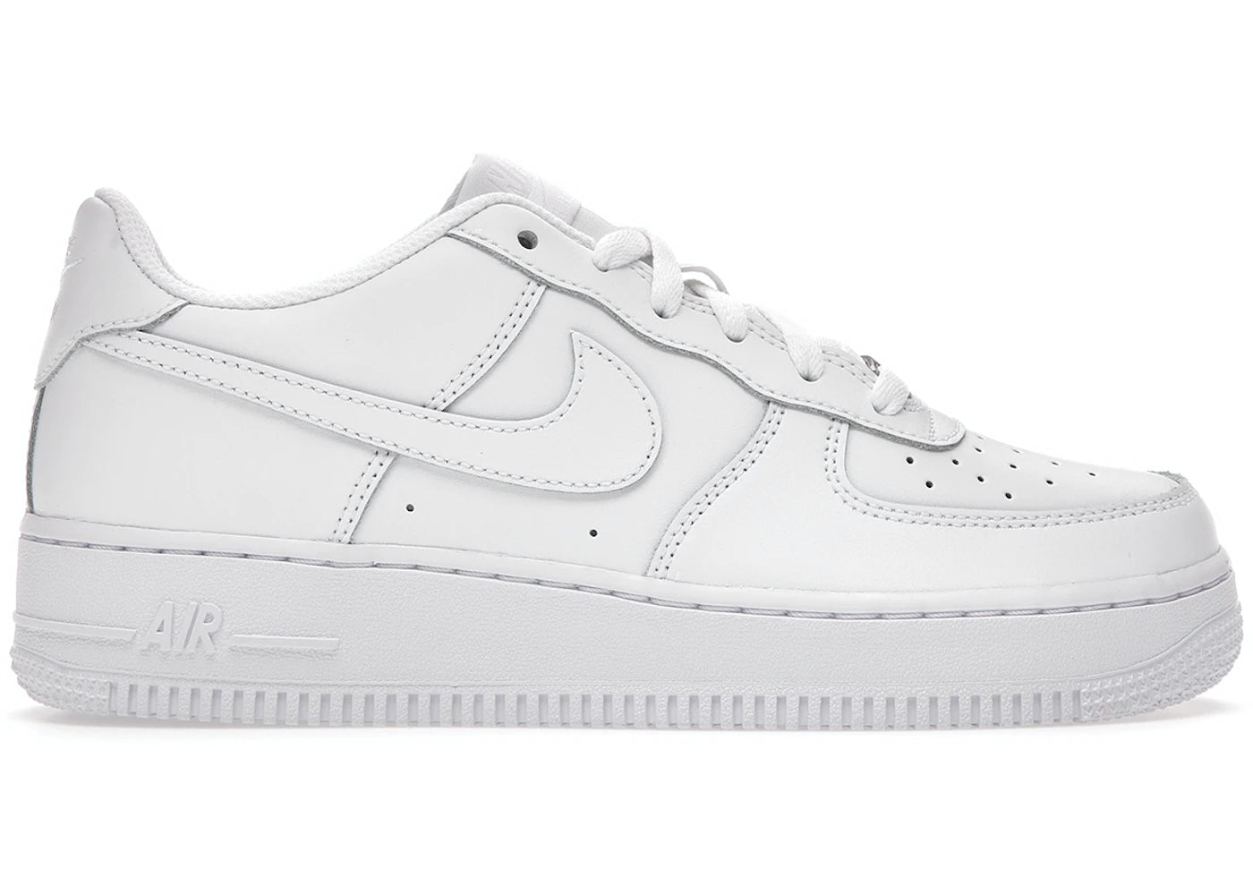 

Кроссовки подростковые Nike Air Force 1 Low LE Triple White