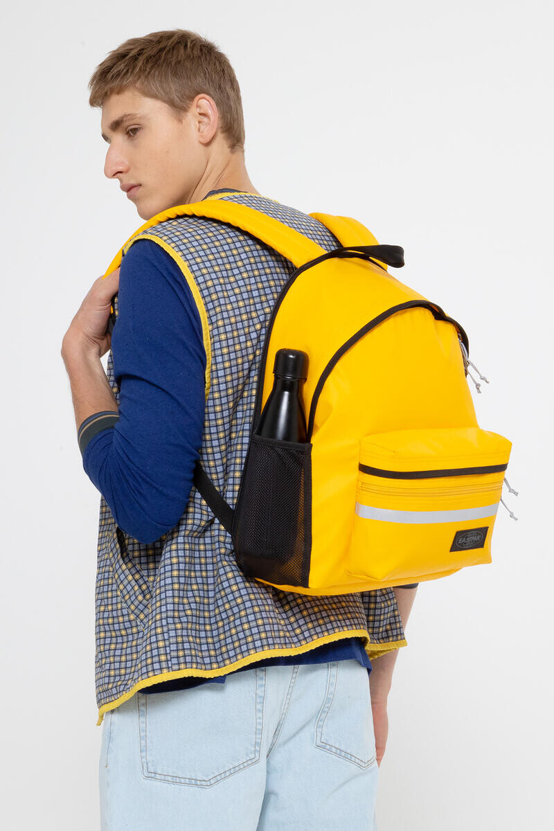 

Рюкзак с мягким отделением для ноутбука Eastpak, желтый