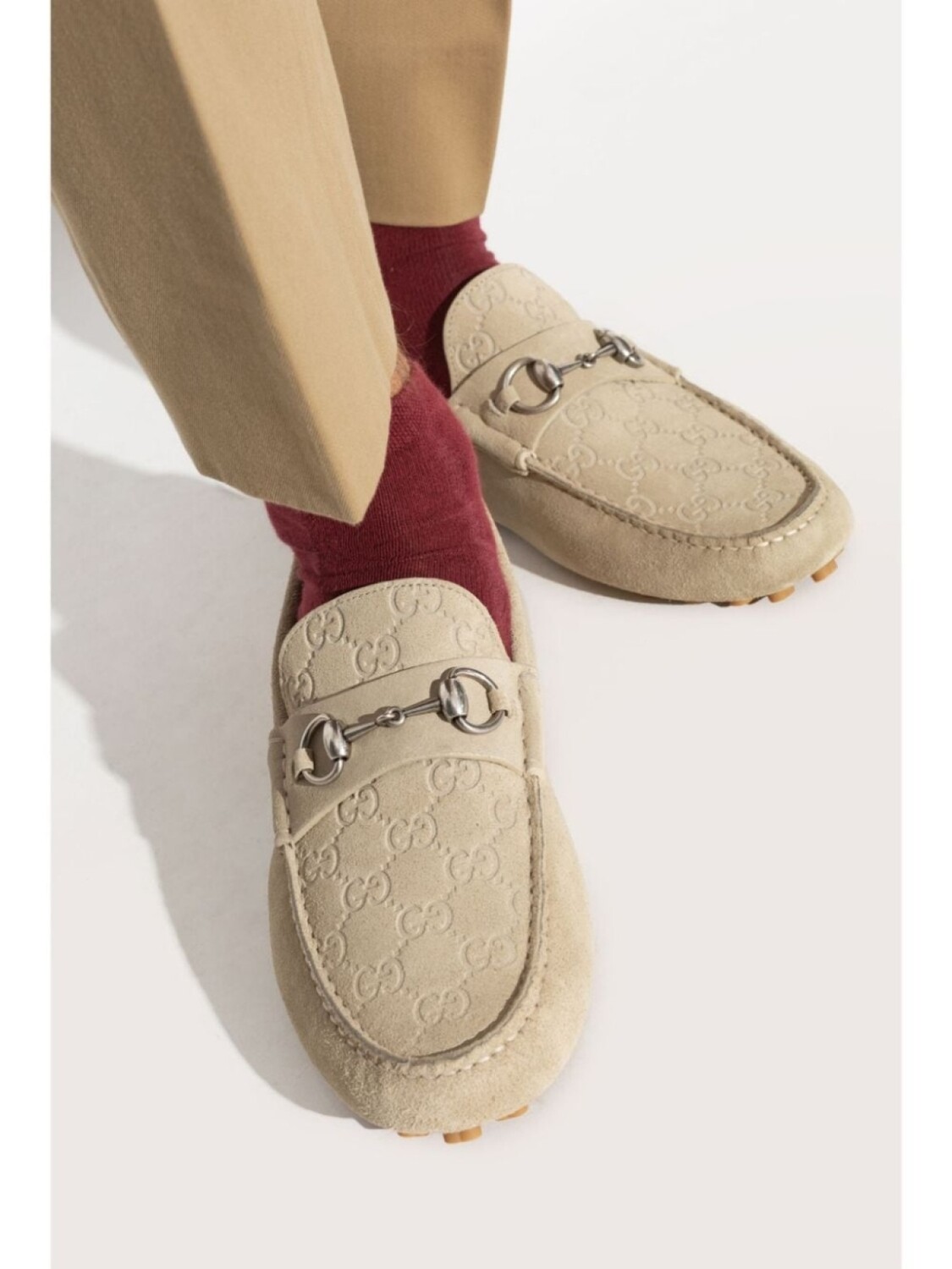 

Gucci лоферы Horsebit, нейтральный цвет