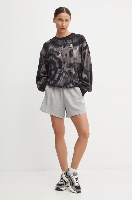 

Хлопковые шорты Essential Adidas Originals, серый