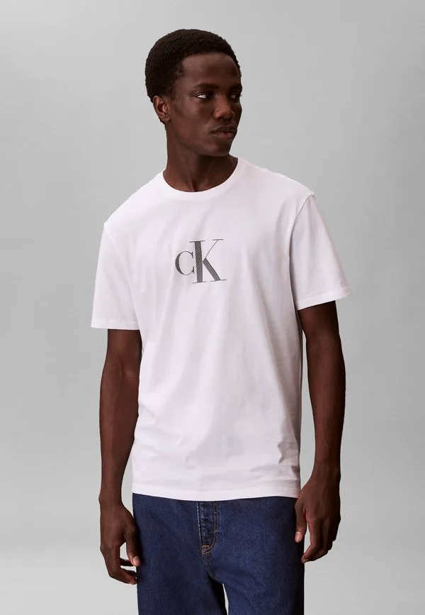 Футболка с графическим принтом в виде монограммы distress Calvin Klein, Bright White