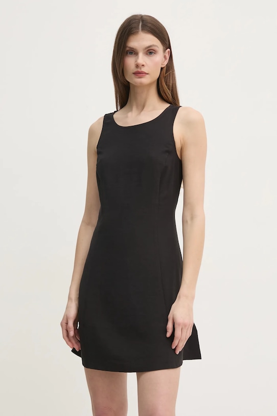 

Платье Calvin Klein Jeans, черный