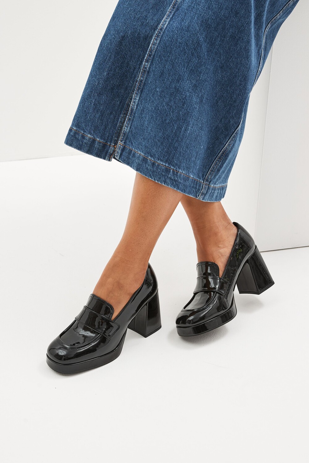 

Лоферы Forever Comfort на высоком каблуке Next, черный