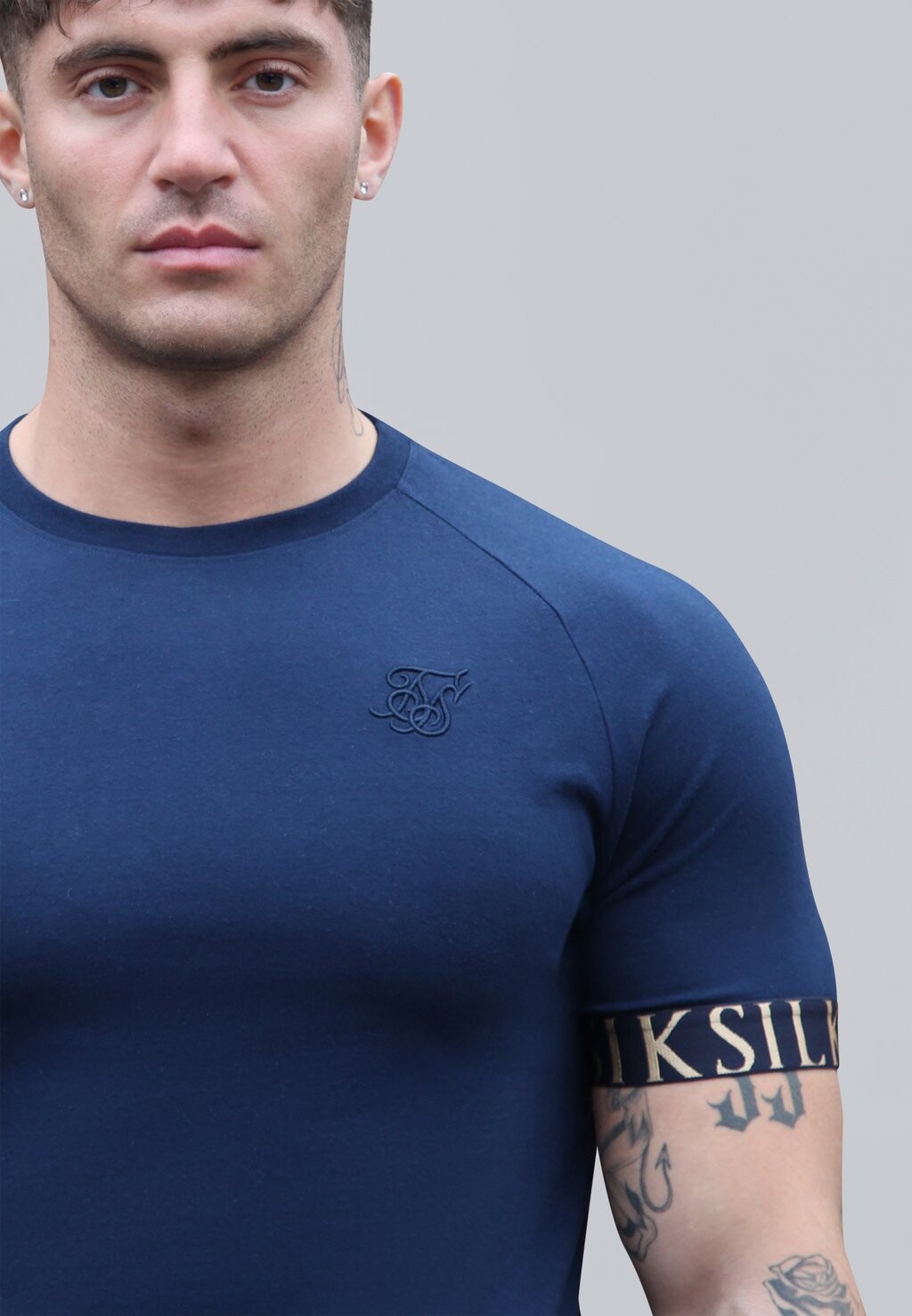 

Базовая футболка TECH SIKSILK, темно-синий