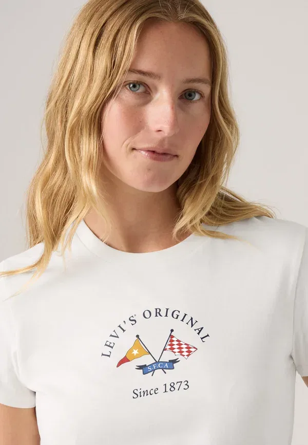 Футболка с принтом Levi'S, lse_crew regatta flags, ярко-белый — фото 4