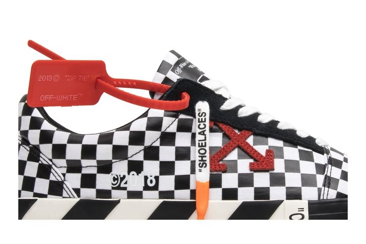 Кроссовки Off-White OFF-WHITE Vulc Low Top 'Checkered Black White', белый — фото 2