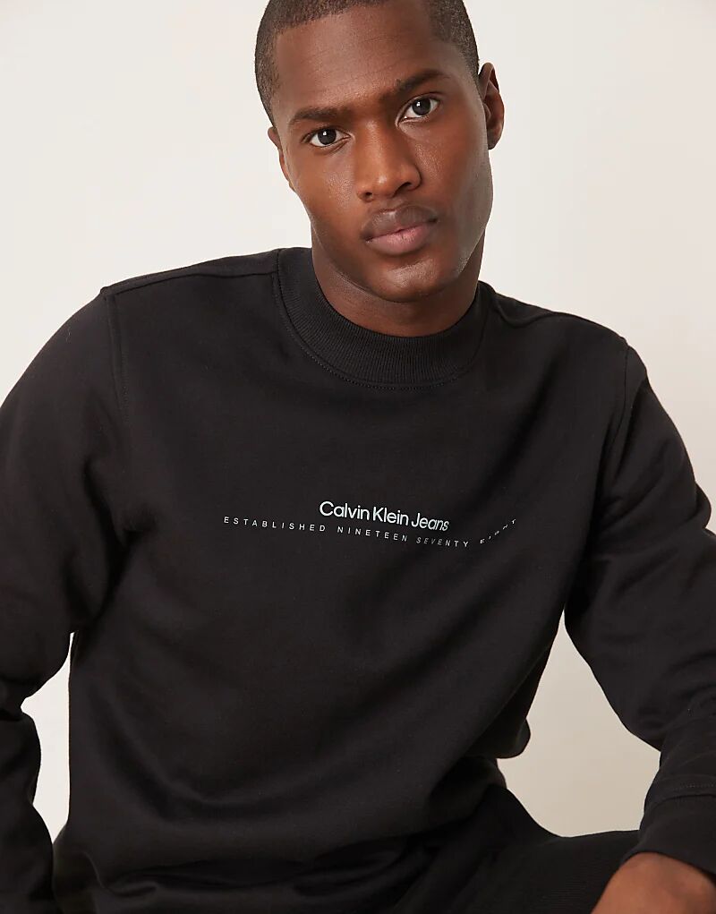 

Толстовка с минимальным логотипом черного цвета Calvin Klein Jeans