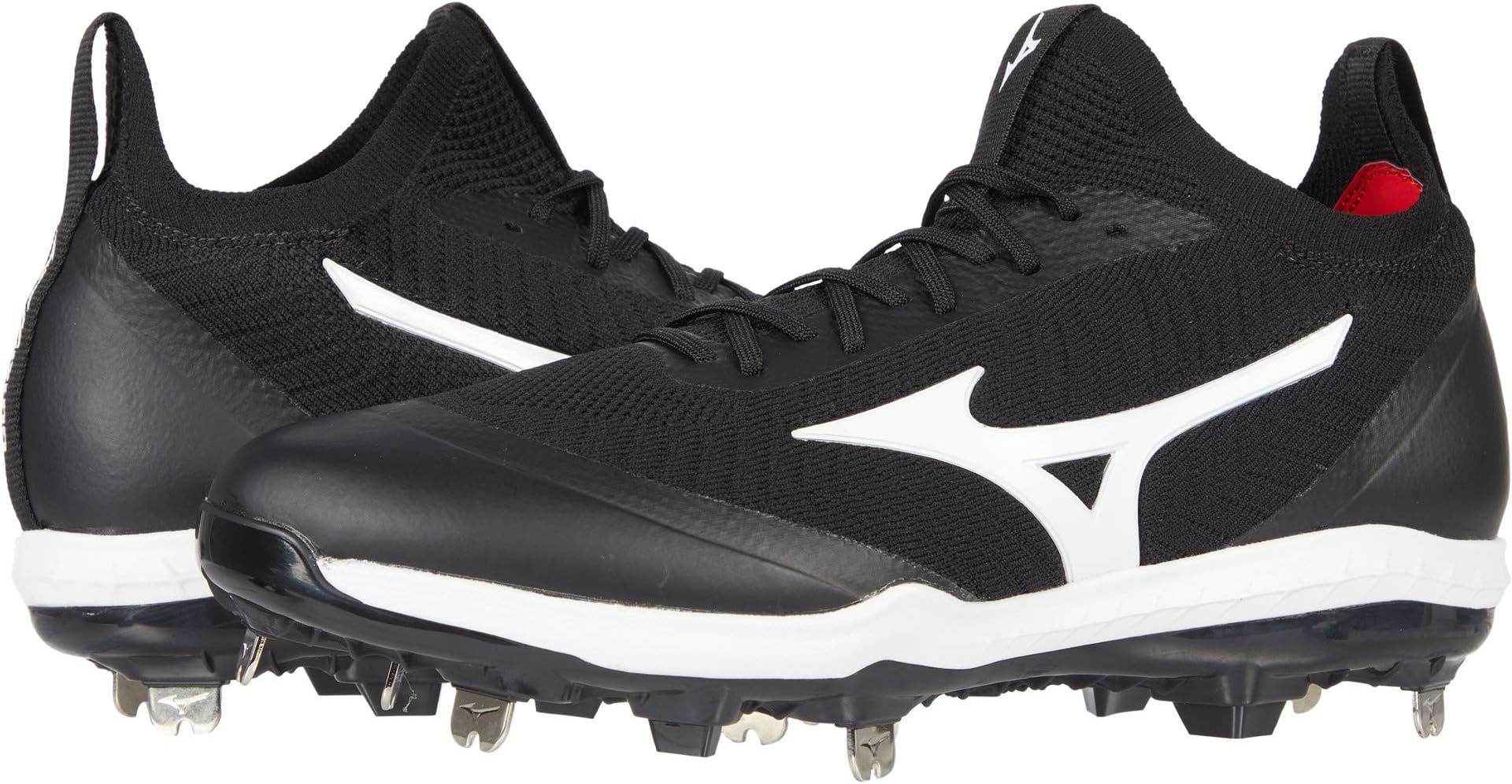 

Кроссовки Mizuno Dominant Knit Metal Baseball Cleat, черный/белый