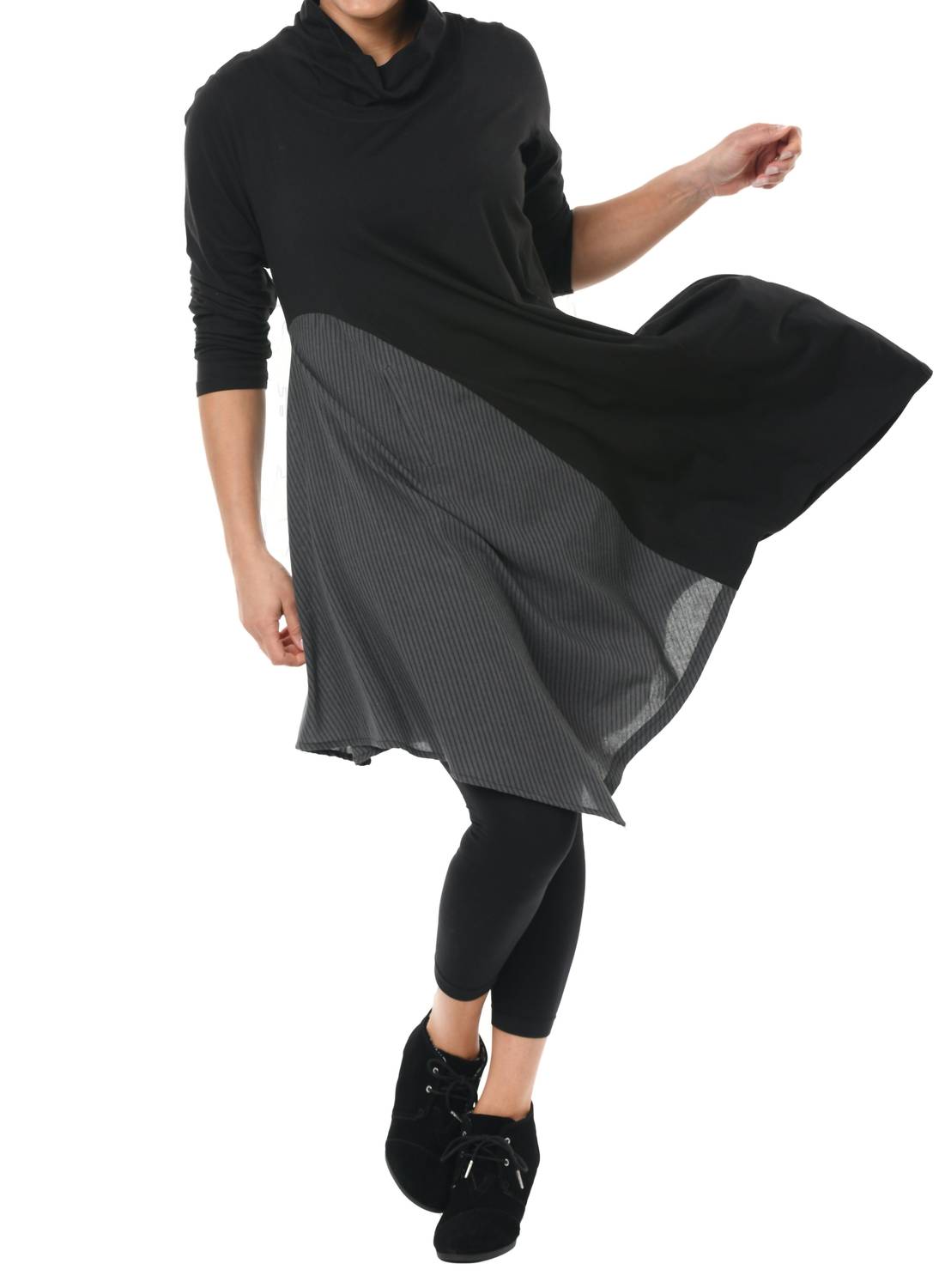 

Платье Эмалин в Виндзоре Tulip Clothing, Windsor