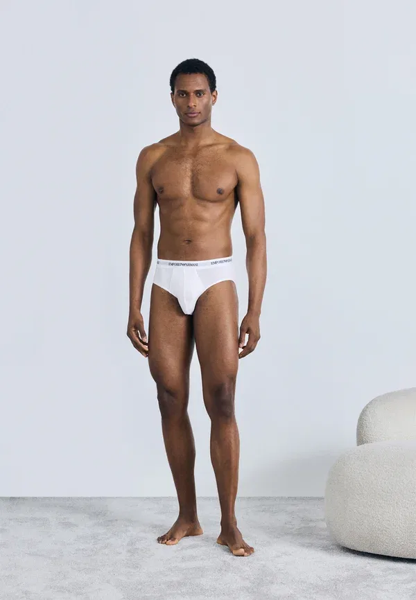 Трусы 3 pack briefs Emporio Armani, белый