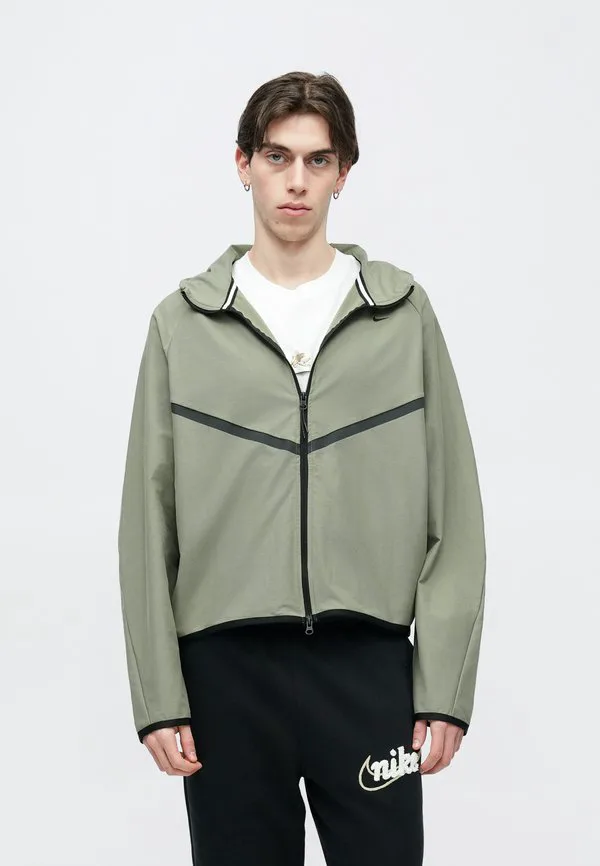 Куртка tech shori для межсезонья Nike Sportswear, Silver Sage/Black — фото 4