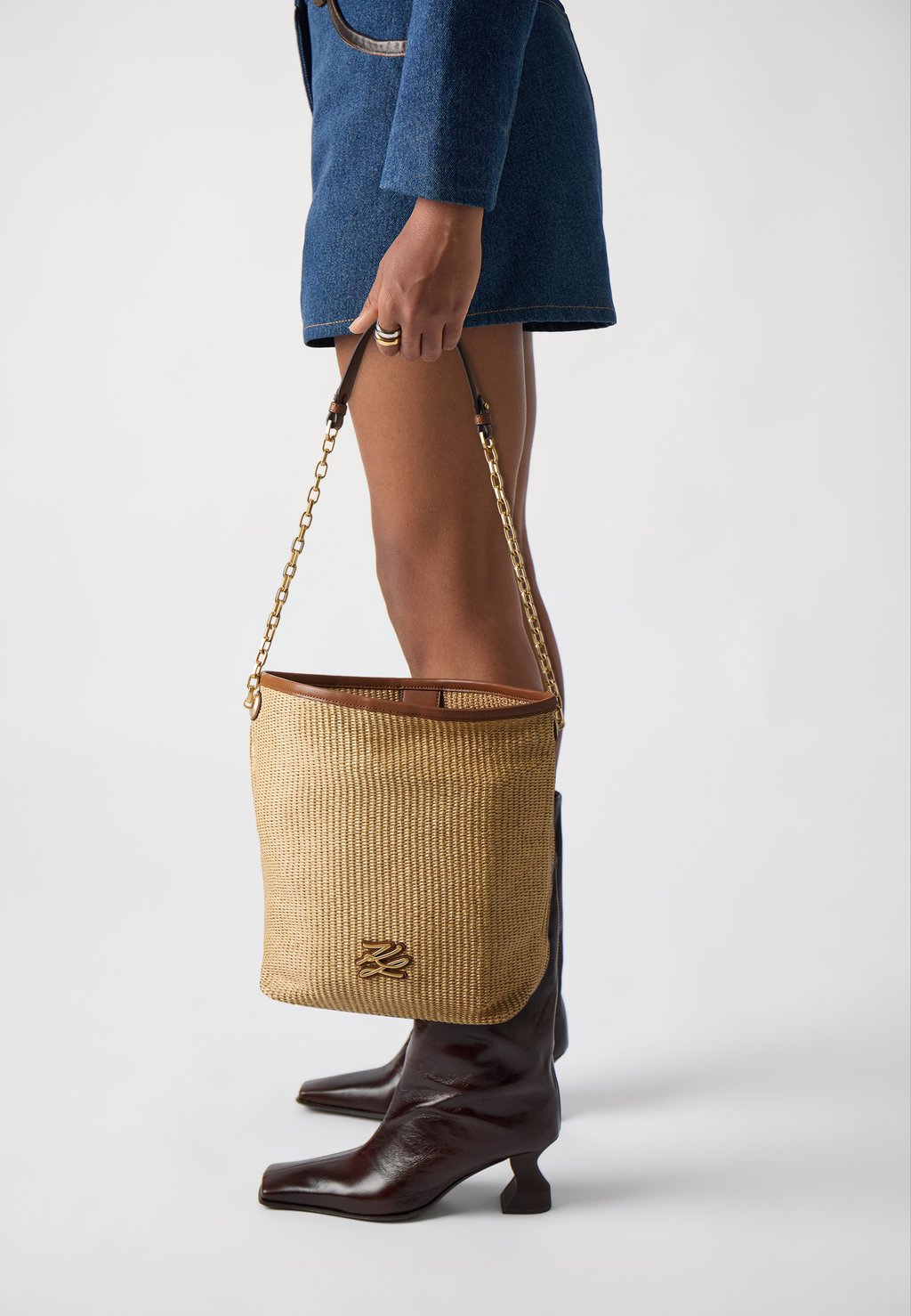 

Сумка AUTOGRAPH BUCKET RAFFIA KARL LAGERFELD, бежевый