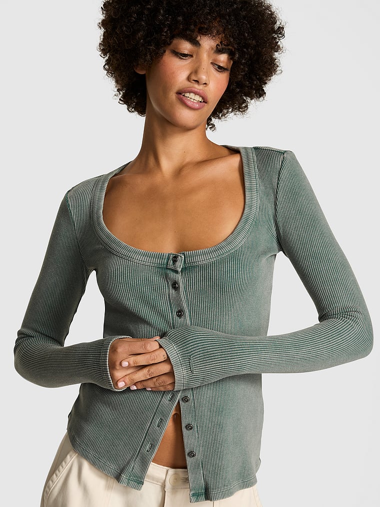 

Винтажная ребристая футболка с длинными рукавами и застежкой на пуговицы Pink, deep forest, Зеленый, Винтажная ребристая футболка с длинными рукавами и застежкой на пуговицы Pink, deep forest