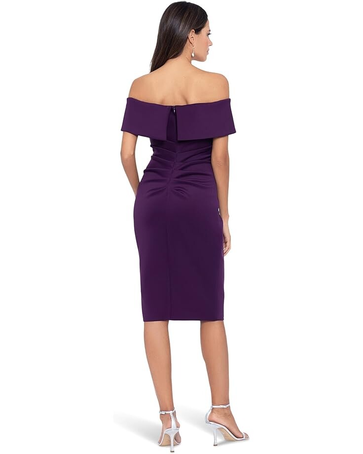 

Платье XSCAPE Short Scuba Off-the-Shoulder Side Flower, цвет Plum
