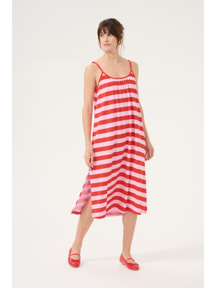 

CULTURE Платье CUbenzo А-силуэта в огненно-красную/сиреневую полоску