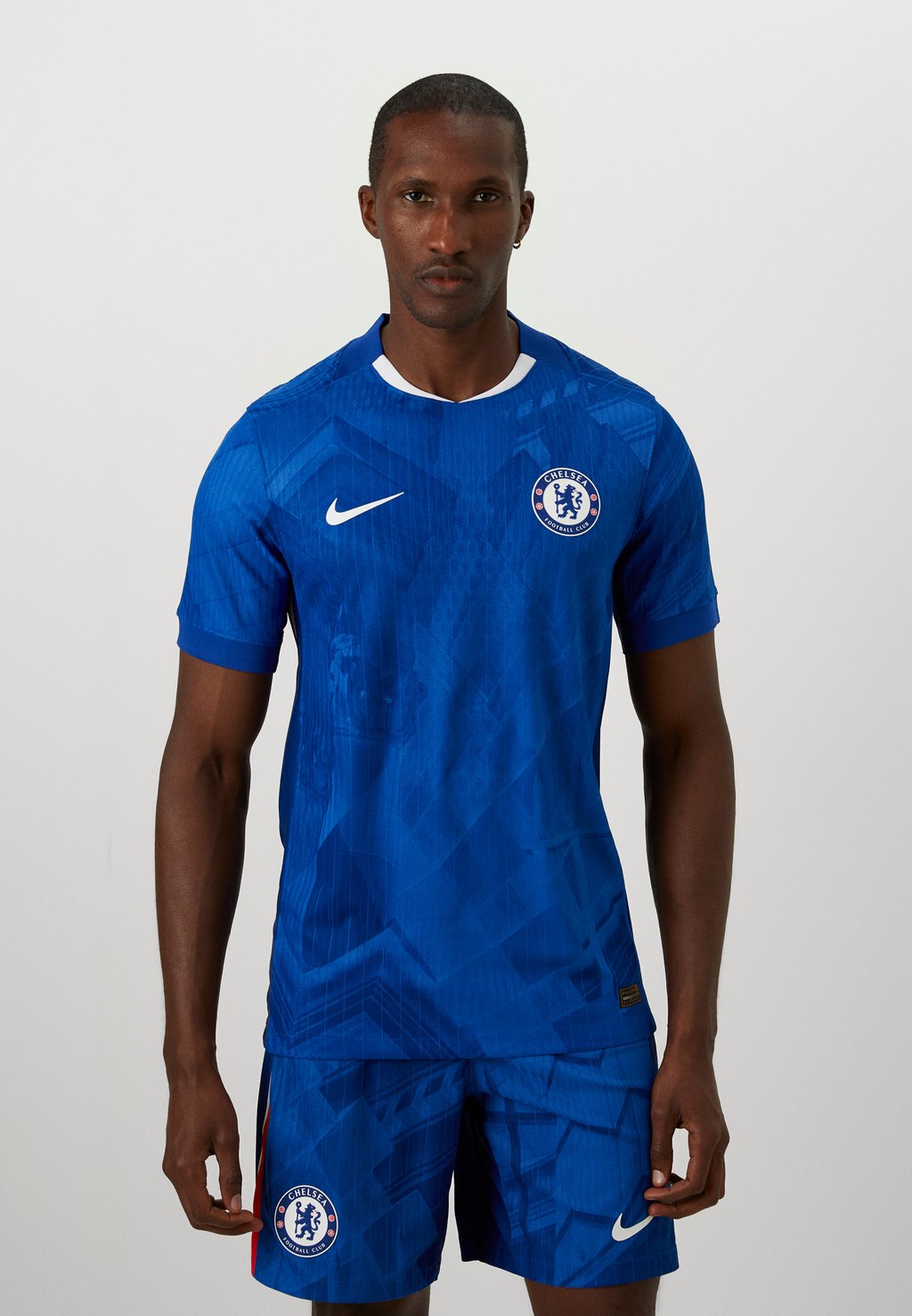 

Форма Sports T-shirt Nike Performance, синий