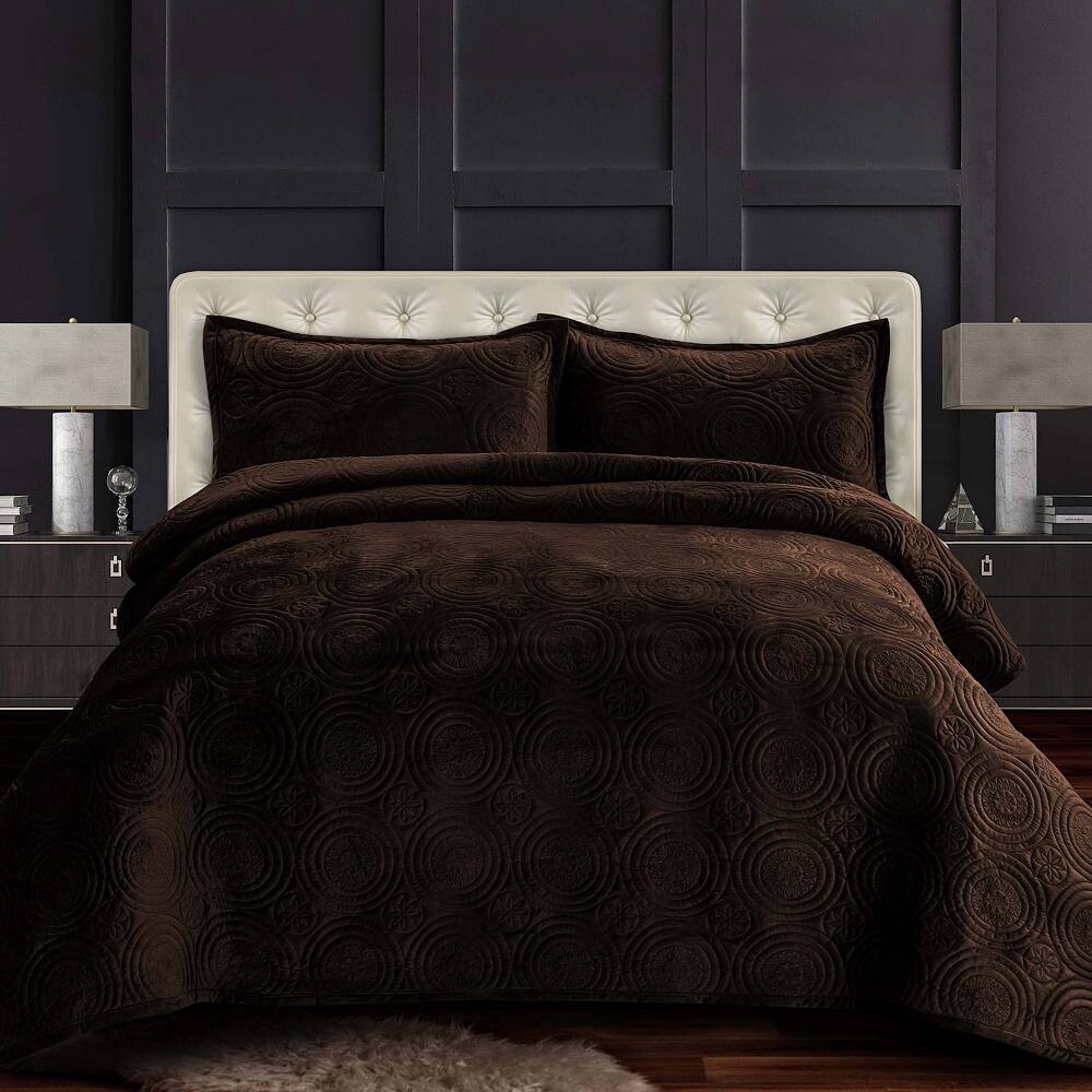 

Большой бархатный комплект одеял Tribeca Living Capri Medallion, цвет Chocolate
