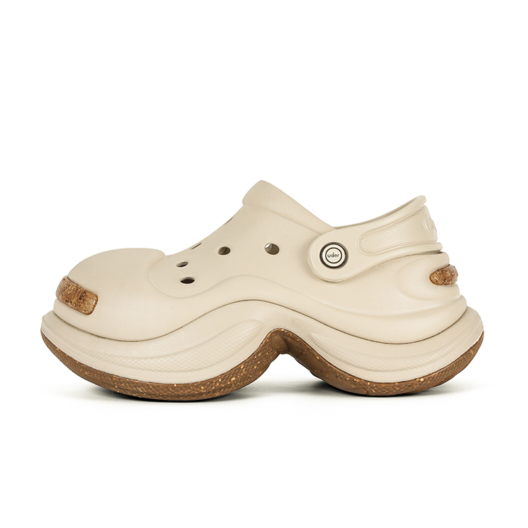 

Ouder Сандалии Unisex Sand Dune Gray коллекции Mountains And Rivers Sand Dune Clogs с открытым мысом, цвет Sand Dune Gray