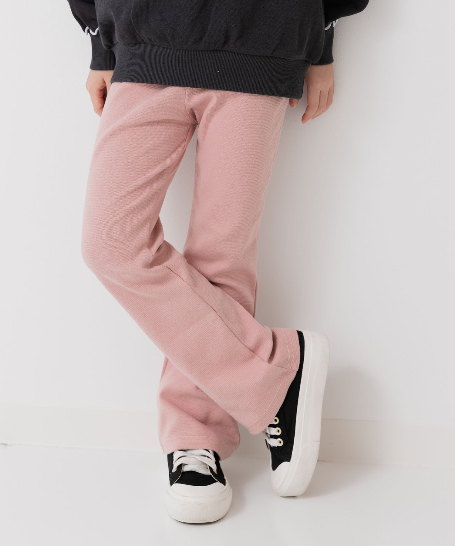 Расклешенные брюки из гиперэластичной ткани Chil2, pink