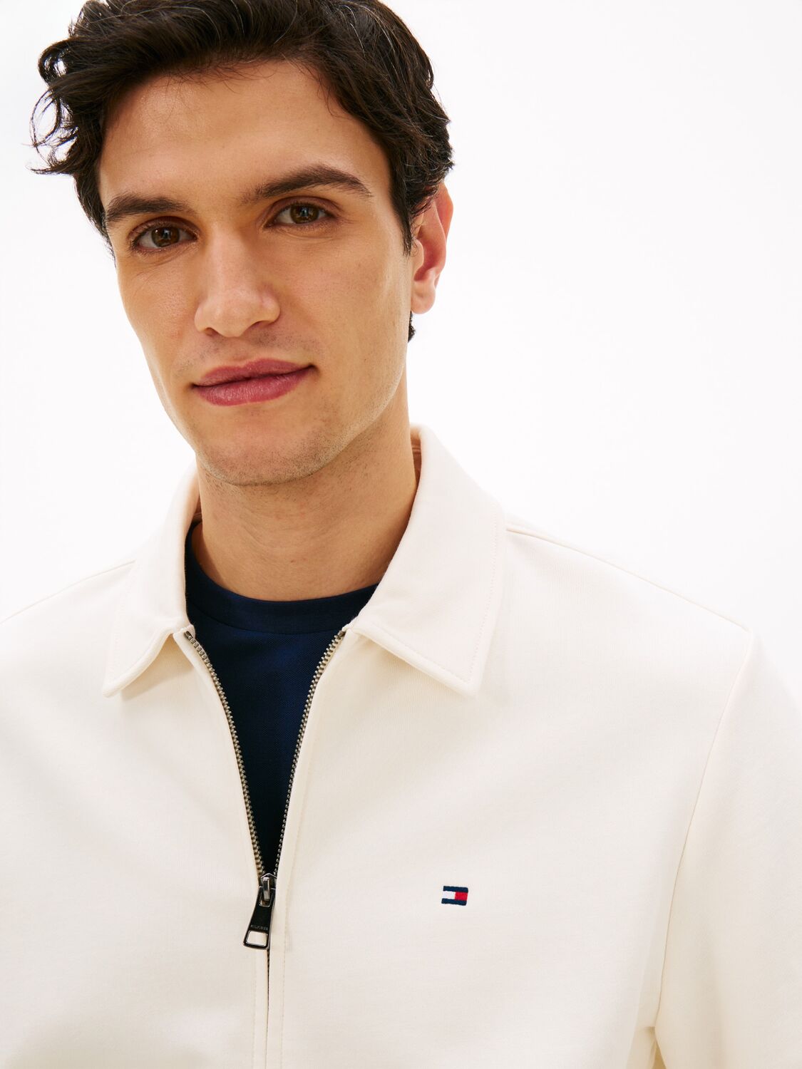 TOMMY HILFIGER Толстовка с молнией 'ESSENTIAL' в белом цвете — фото 2