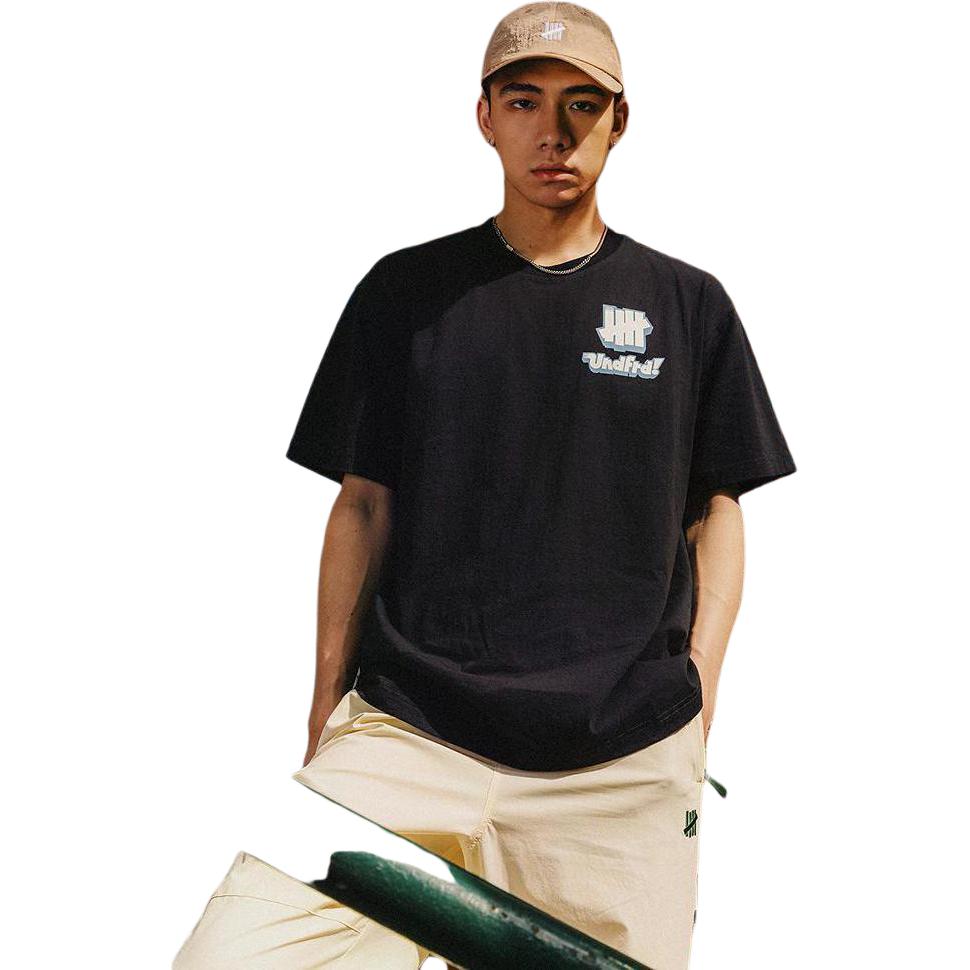 

Футболка женская UNDEFEATED, черный