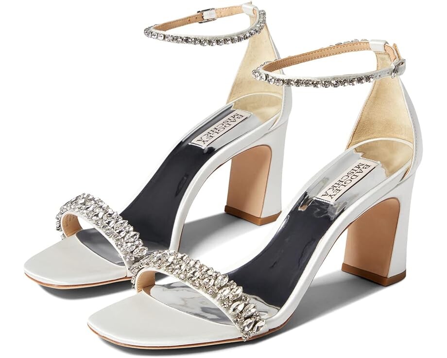 

Туфли Badgley Mischka Harriet, цвет Soft White
