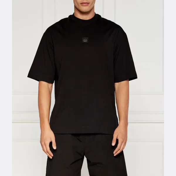 

Футболка оверсайз Armani Exchange, черный