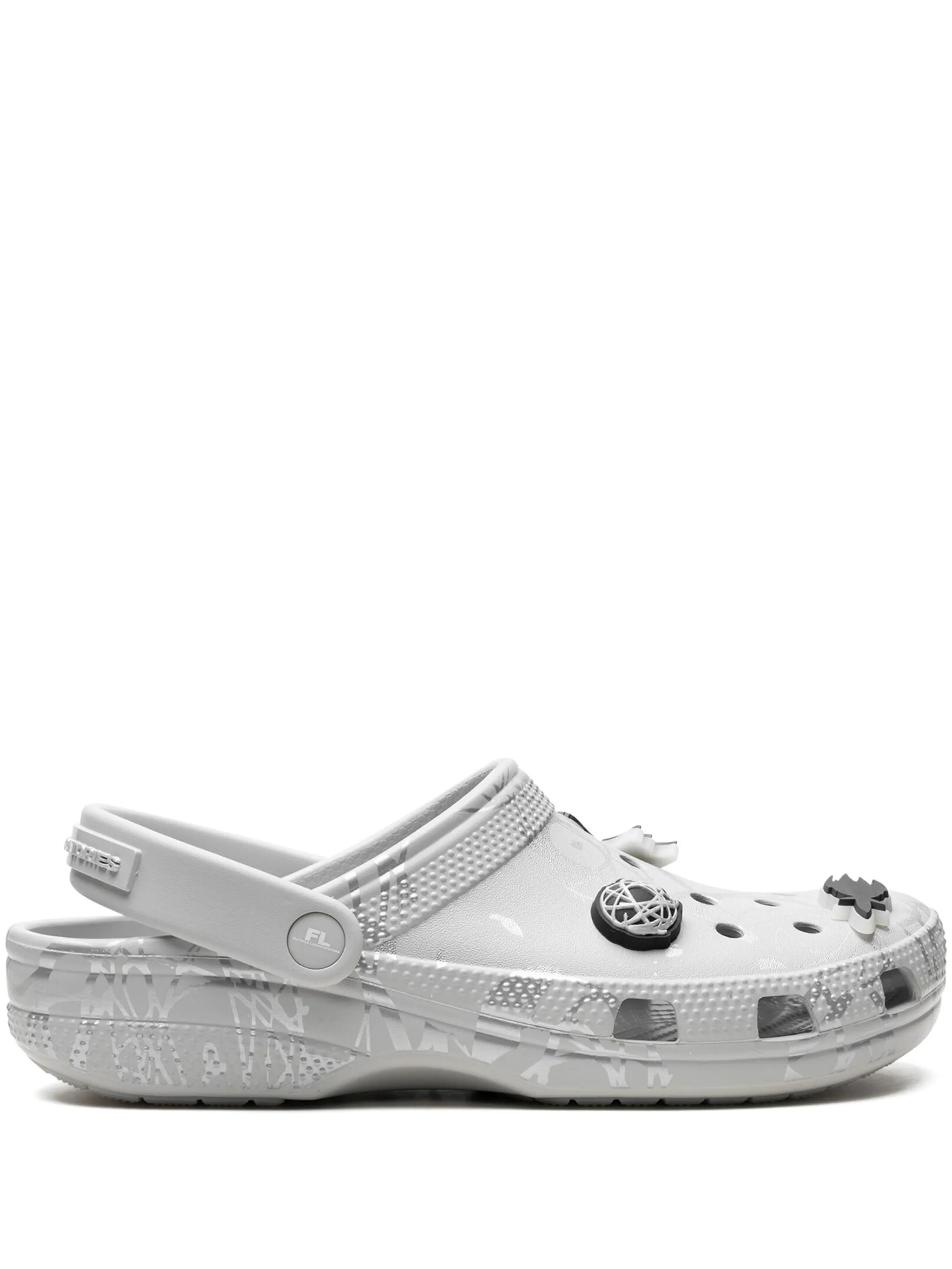 

Клоги Pearl из коллаборации с Futura Laboratories Crocs, серый