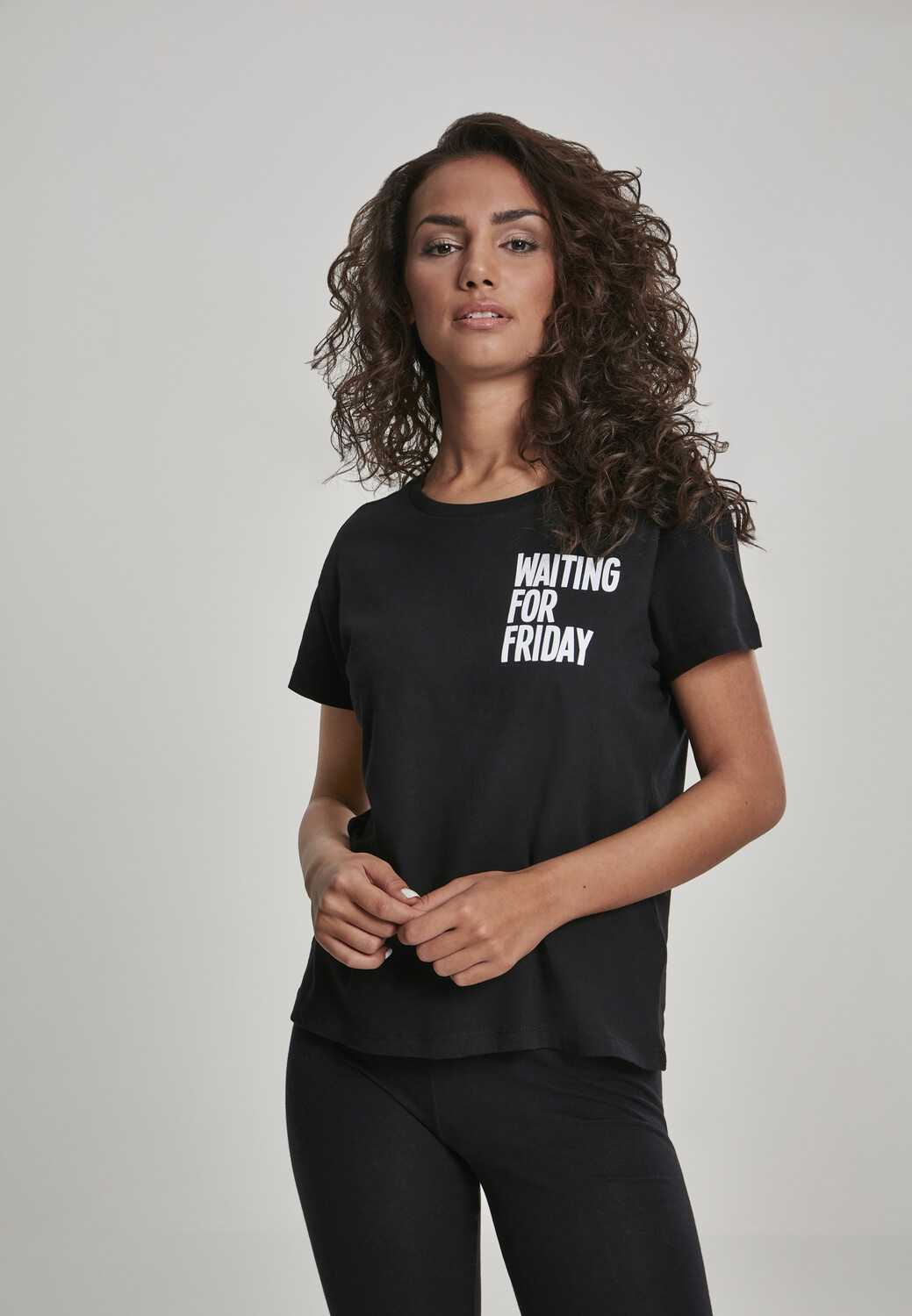 

Футболка Mister Tee kurzarm, черный