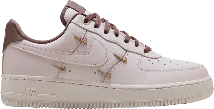 

Кроссовки Wmns Air Force 1 '07 LX 'Pink Russett', розовый